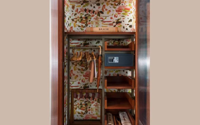 Brach Madrid - Evok Collection