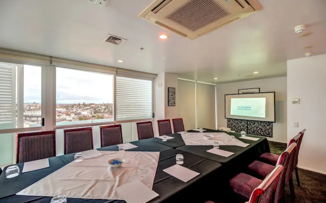 Semi Penthouse in Quadrant