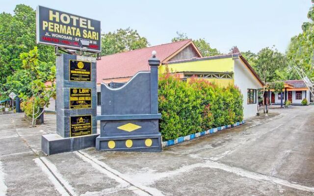 OYO 92290 Hotel Permata Sari