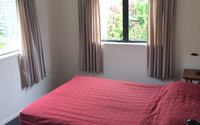 Our Beach House - Raglan West