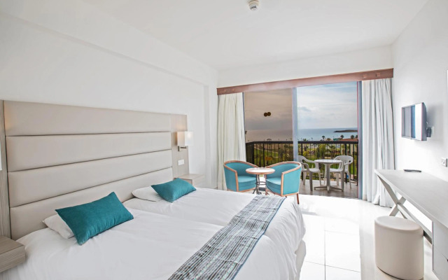 Anmaria Beach Hotel