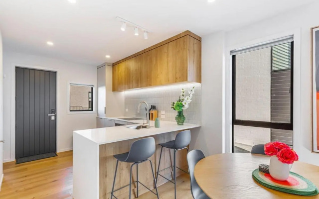 Modern 2BR Townhouse in Mission Bay