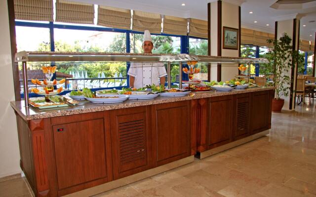 Elysee Garden Family Hotel