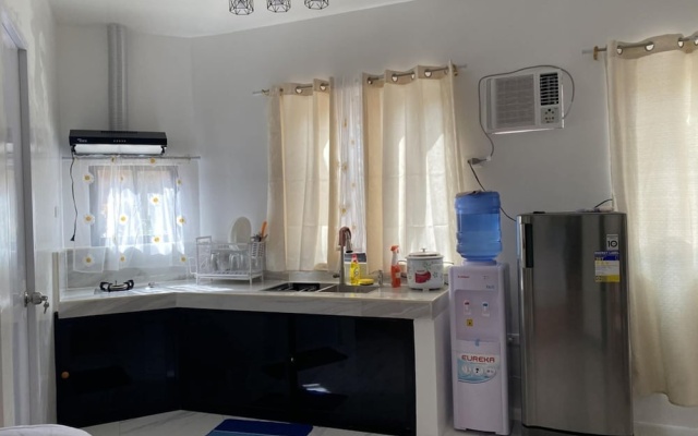 Peaceful Staycation Studio