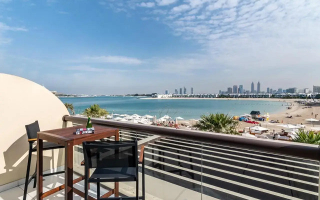 The Smart Concierge - Palm tower
