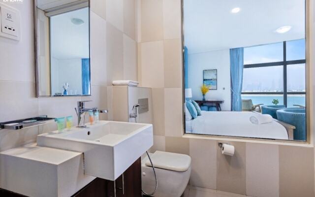 Luxurious Apt In The Palms Sea View Bnbmehomes