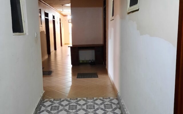 Airport Side Hotel Entebbe