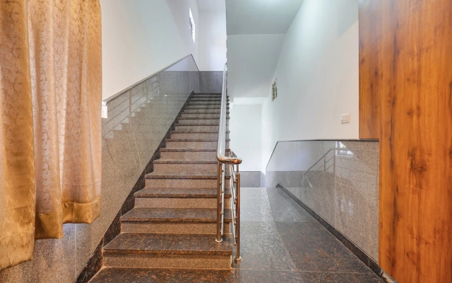 FabHotel Royal Grand