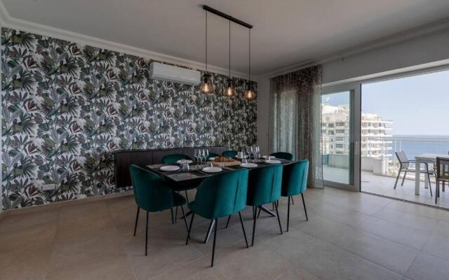 PRIME AREA Seafront 3Bed Sliema with pool FL502