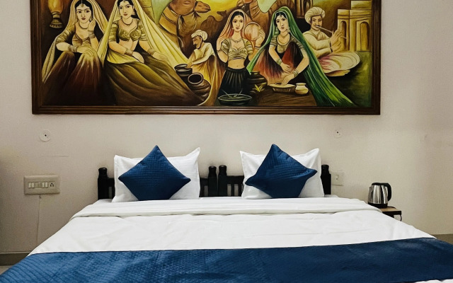 OYO 17284 Hotel Vrindavan Palace