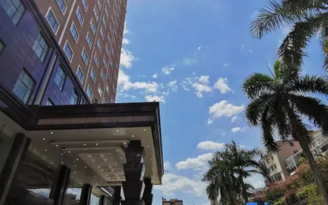 Longzhu Hotel
