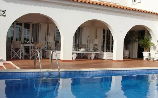 Casa d'Alfarrobeira Suites
