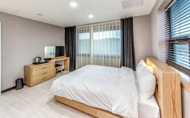 Nine Boutique Hotel