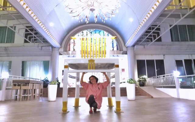 King's Hotel Nagoya Batam