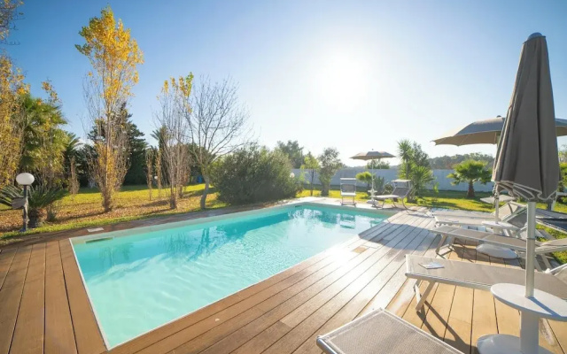 Villa Assunta With Pool Near The Sea