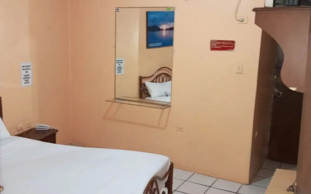 Hotel Dorado