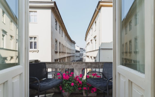 Apartamenty Bracka 6