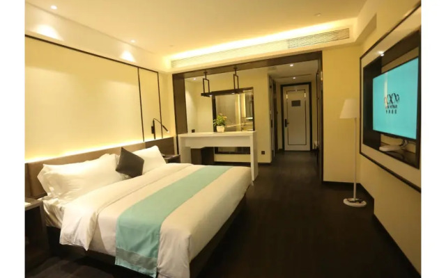 Xana Hotel (Shanghe Bus Station Hot Spring Base)