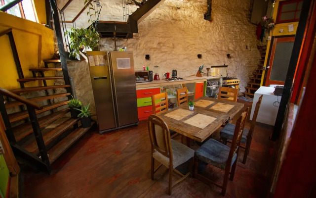 La Casa del Puerto - Hostel