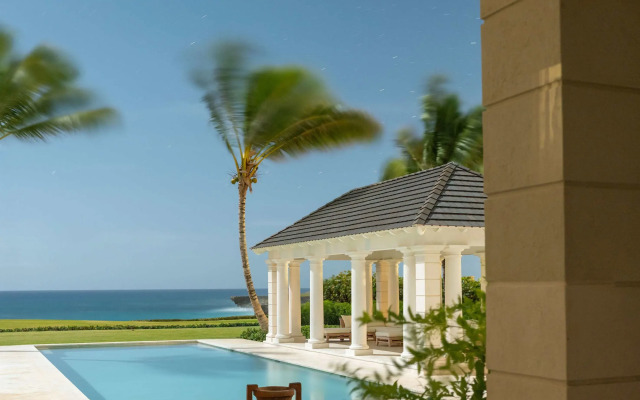 Magnificent 8BR Home w Caribbean Ocean Views