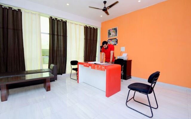OYO 36908 Hotel Park View