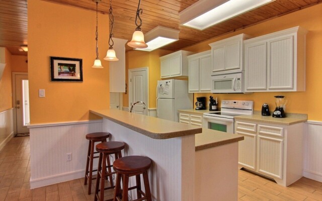 Pelican s Perch VW21