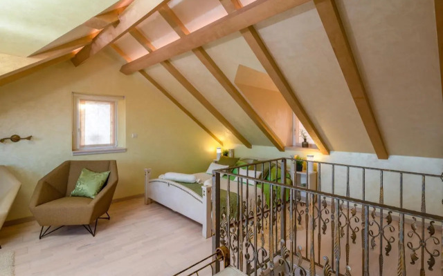Royal Apartment Damida