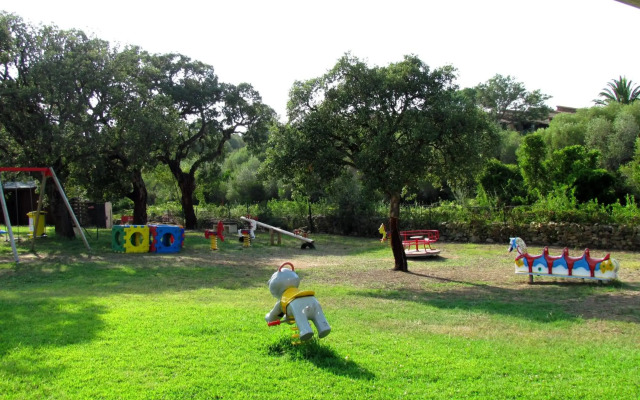 Li Suari Club Village