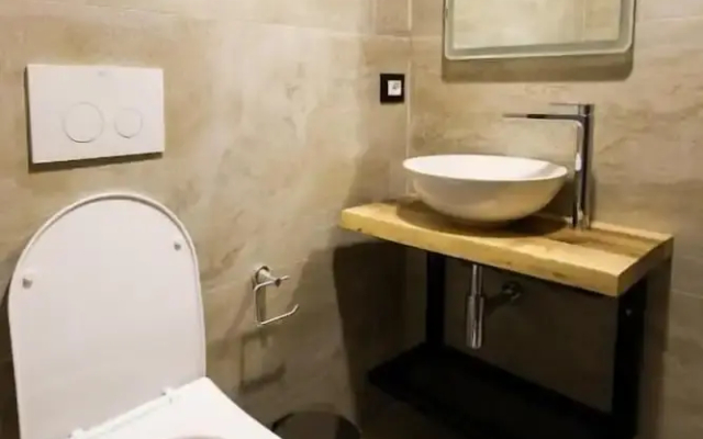 Ador Boutique Hotel