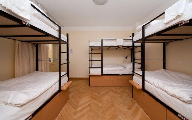 Hostel Mango