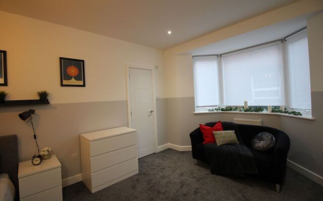 Apartments St Thomas Road