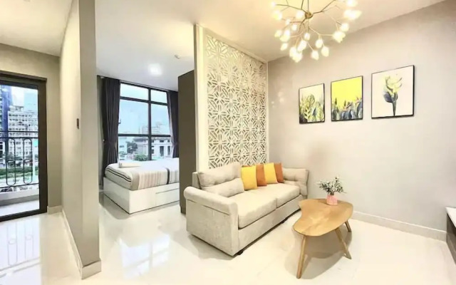 Saigon Royal View Residence & River