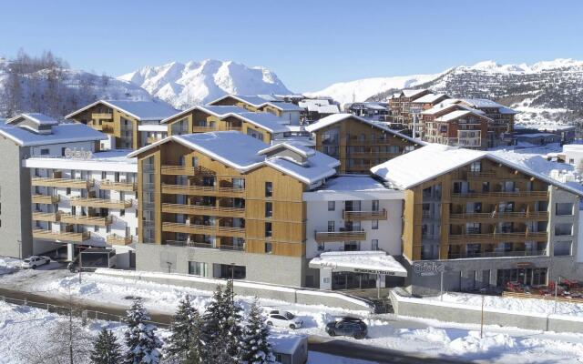 Apartment with spa at the foot of the Grandes Rousses massif