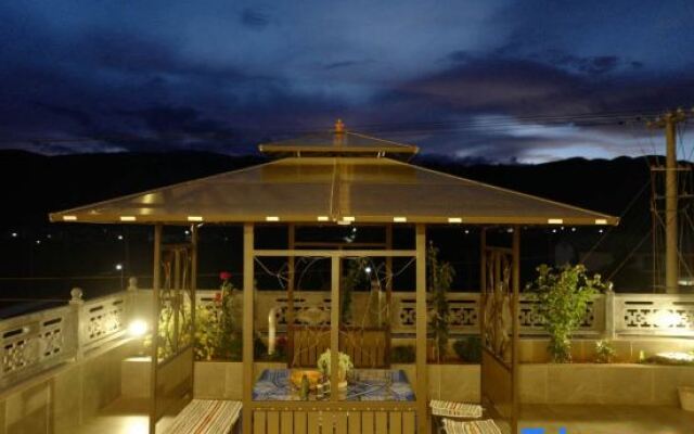 Ouyang Yayuan Inn, Shaxi Ancient Town