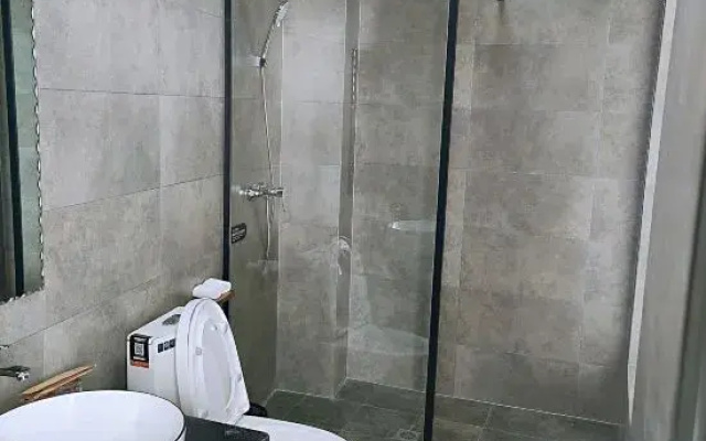 Dalian Jiayan Collection Hotel