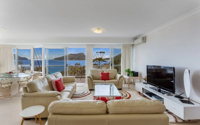 Albacore Unit 8,12 Ondine Close