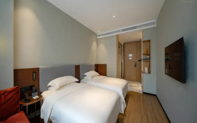 Kaiyuan Meitu Hotel (Lishui Qingtian High-speed Railway Station)