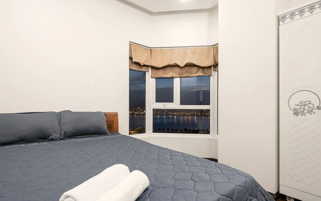 Zoneland Apartment - Monarchy Riverside