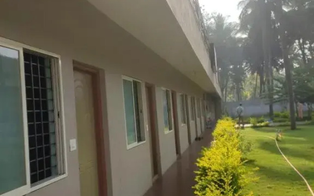Yeshwitha Residency by OYO Rooms