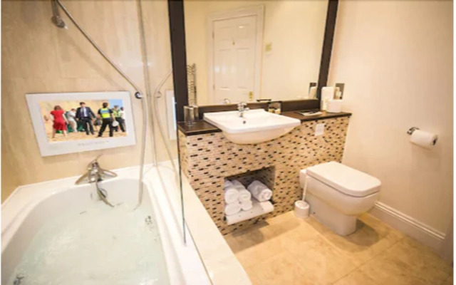 Haddon House Hotel