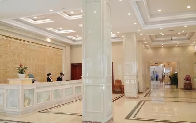 Huamao Hotel