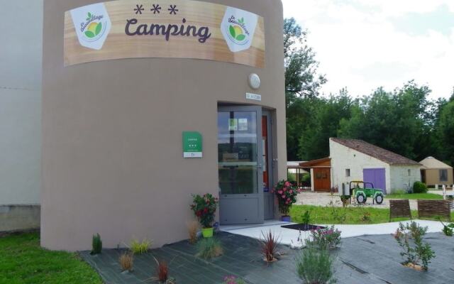 Camping Le Beauvillage Cabane