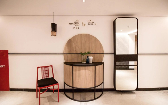 Gaia Cosmo Hotel