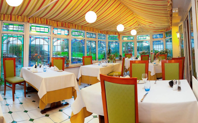 The Lordleaze Hotel And Restaurant