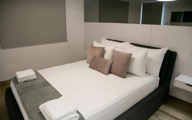 Corina Suites and Apartments