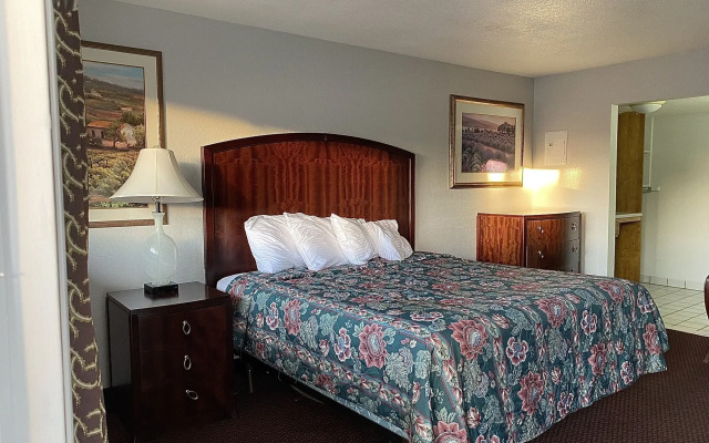 Travelodge By Wyndham Farmington Hwy 64