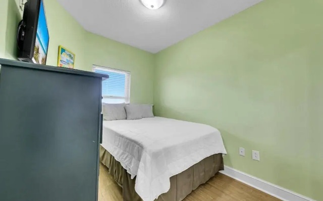 Majestic Beach Towers 2-1104