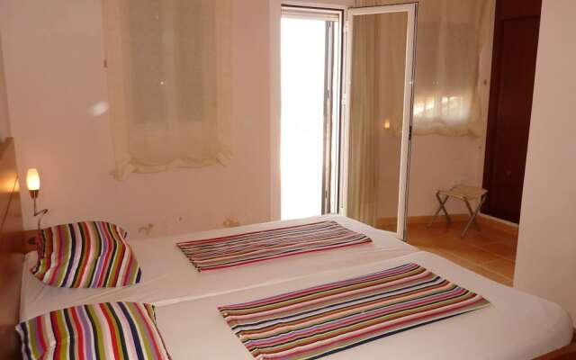 Delightful Villa in Algarrobo with Beach Nearby