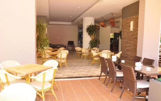 Vega Green Apart Hotel