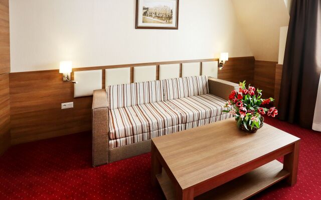 Coop Hotel